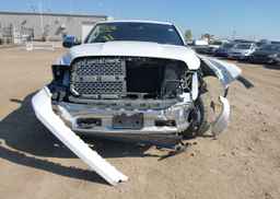 2013 RAM 1500 LARAMIE