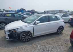 2018 HYUNDAI ELANTRA GT GLS