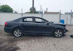 2011 VOLKSWAGEN JETTA SE