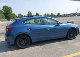 2017 MAZDA MAZDA3