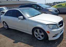2011 MERCEDES-BENZ C 300 4MATIC