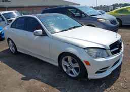 2011 MERCEDES-BENZ C 300 4MATIC
