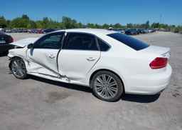 2015 VOLKSWAGEN PASSAT 1.8 TSI COMFORTLINE