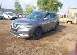 2017 NISSAN ROGUE SV
