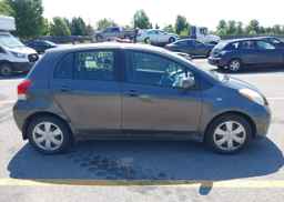 2011 TOYOTA YARIS