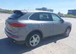 2017 PORSCHE CAYENNE E-HYBRID S