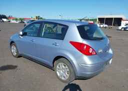 2010 NISSAN VERSA S