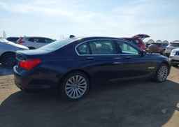 2011 BMW 750 LXI