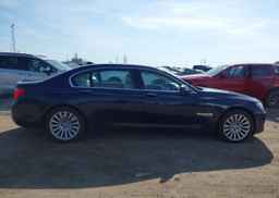 2011 BMW 750 LXI