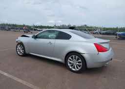 2012 INFINITI G37X