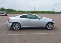 2012 INFINITI G37X