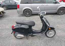 2017 VESPA PRIMAVERA 50 4V IE