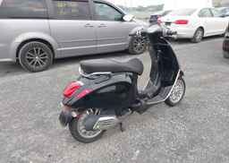2017 VESPA PRIMAVERA 50 4V IE