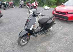 2017 VESPA PRIMAVERA 50 4V IE