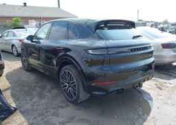 2025 PORSCHE CAYENNE