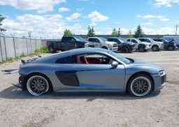 2017 AUDI R8 5.2 QUATTRO