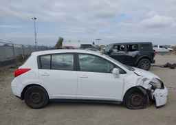 2008 NISSAN VERSA S