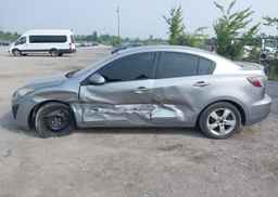 2010 MAZDA 3 S