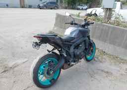 2024 YAMAHA MT09