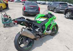2025 KAWASAKI ZX1002 L