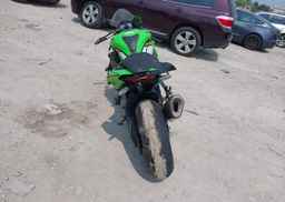 2025 KAWASAKI ZX1002 L