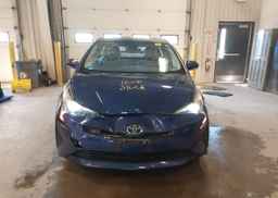 2017 TOYOTA PRIUS