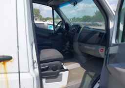 2010 MERCEDES-BENZ SPRINTER 2500