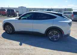2022 FORD MUSTANG MACH-E SELECT