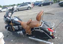 2015 INDIAN MOTORCYCLE CO. CHIEFTAIN