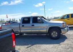 2003 GMC SIERRA 2500HD SL