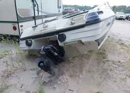 1995 BOAT 21 ft cuddy