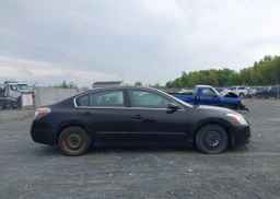 2012 NISSAN Altima S