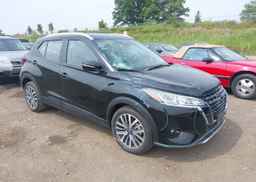 2022 NISSAN KICKS SV
