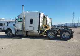 2018 FREIGHTLINER 122SD