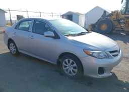 2013 TOYOTA COROLLA S