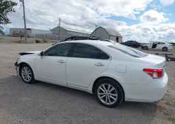 2011 LEXUS ES 350