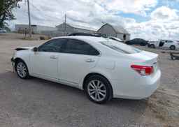 2011 LEXUS ES 350
