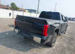2022 TOYOTA TUNDRA DOUBLE CAB SR