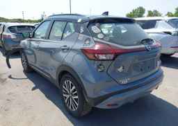 2021 NISSAN KICKS SR