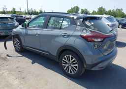 2021 NISSAN KICKS SR