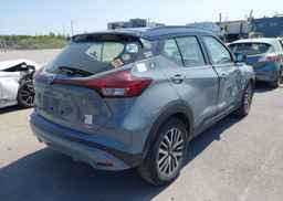 2021 NISSAN KICKS SR