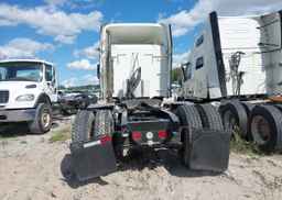 2003 FREIGHTLINER CONVENTIONAL COLUMBIA