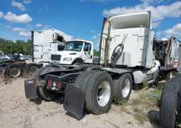 2003 FREIGHTLINER CONVENTIONAL COLUMBIA