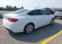 2015 CHRYSLER 200 LX