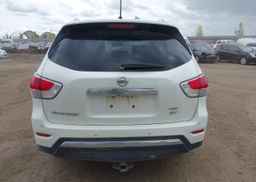 2016 NISSAN PATHFINDER S