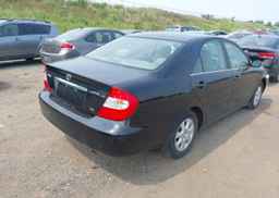 2003 TOYOTA CAMRY LE V6
