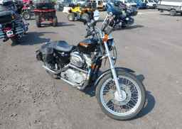 1995 HARLEY-DAVIDSON XL883 DELUXE