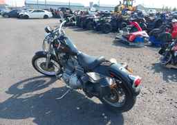 1995 HARLEY-DAVIDSON XL883 DELUXE
