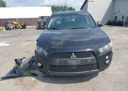 2011 MITSUBISHI outlander