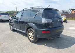 2011 MITSUBISHI outlander